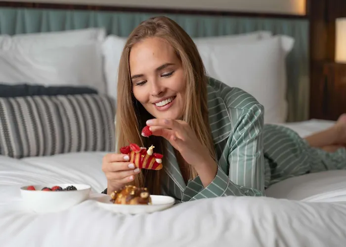 Sofitel Dubai The Obelisk