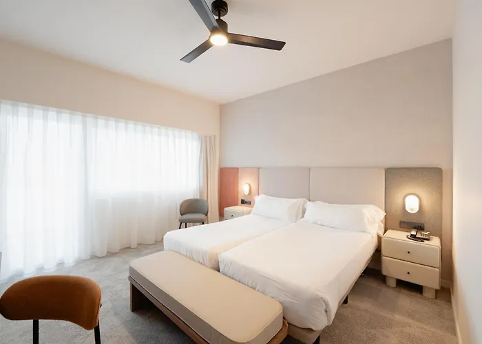 Hotel Rh Royal - Recommend For Adults