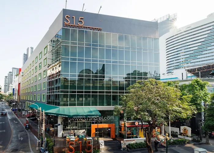 S15 Sukhumvit