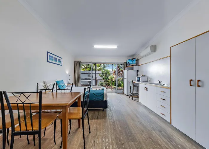 Golf hotels Tasman Holiday Parks - Airlie Beach