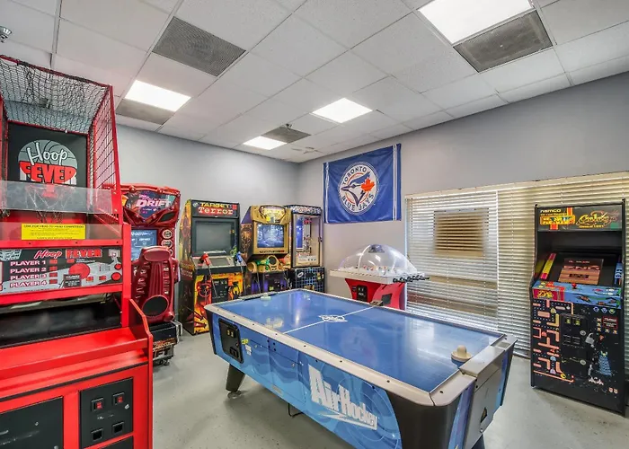 Clarion Inn & Suites Central Clearwater Beach