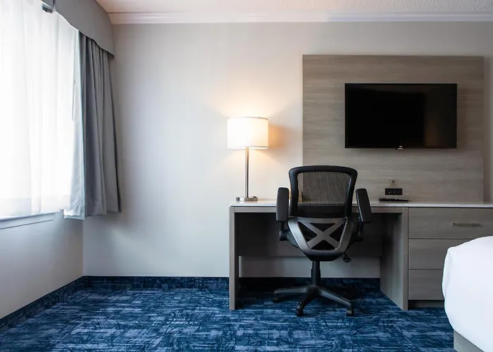 Fredericton Inn
