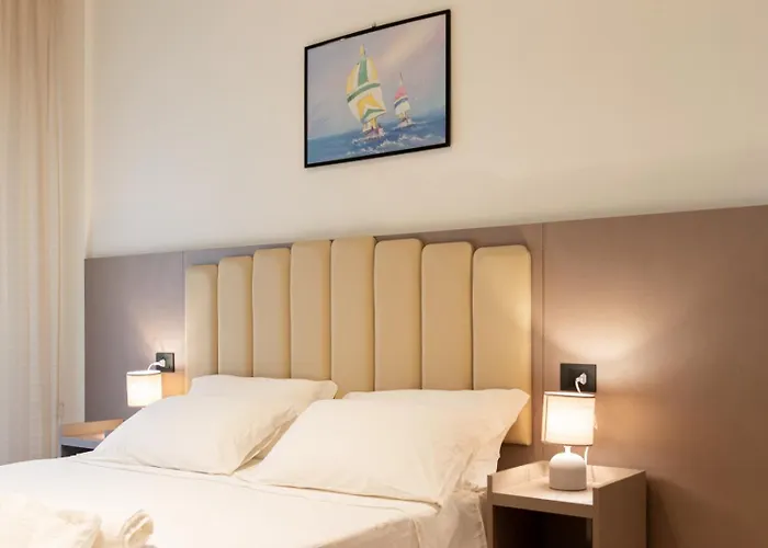 Hotel sulla spiaggia: Hotel Cavalluccio Marino