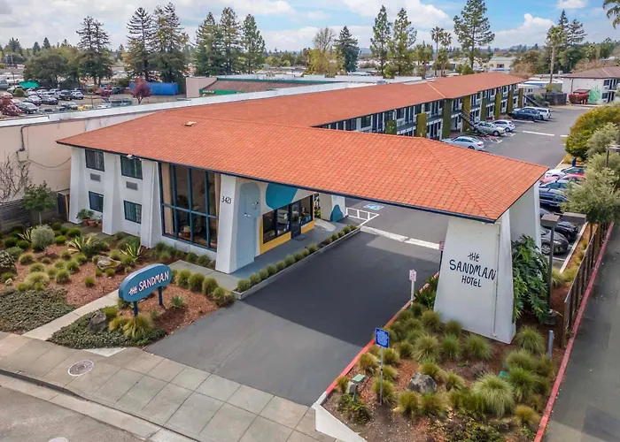 The Sandman Santa Rosa Sonoma, An Ascend Collection Hotel