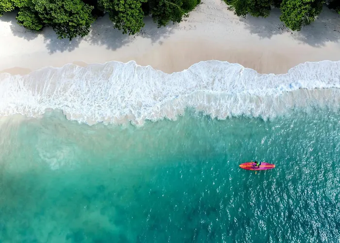 Phuket Marriott Resort & Spa, Merlin Beach