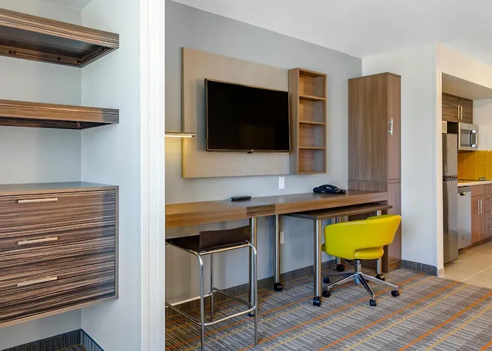 Mainstay Suites Great Falls Airport