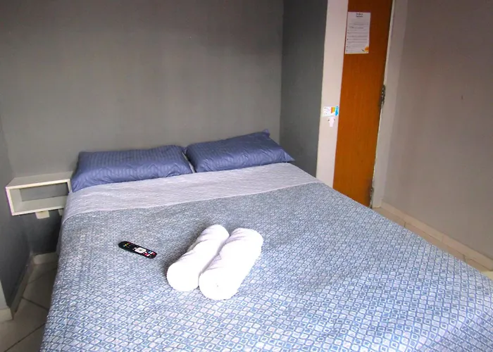 Alojamento com o café da manhã Apenas: Pousada Onda Carioca