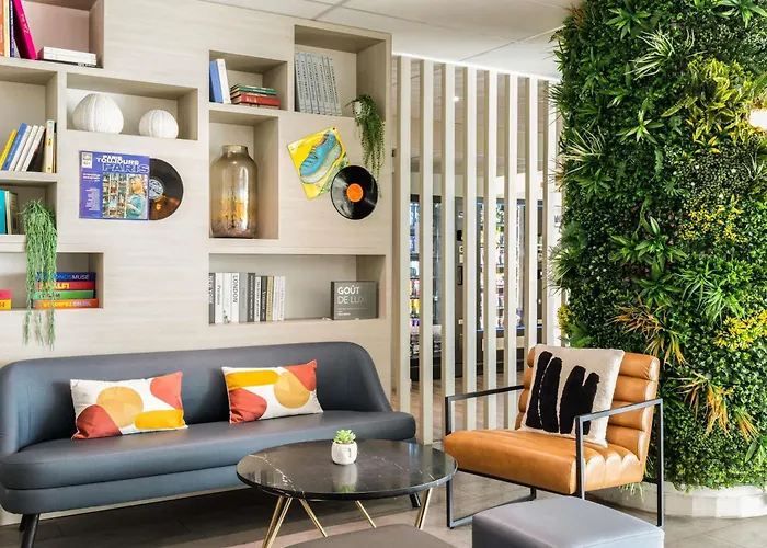 Ibis Paris Porte De Montreuil