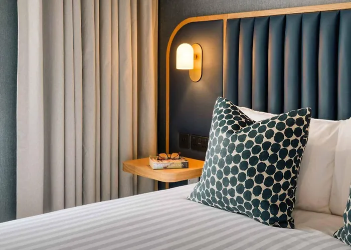 Premier Suites , Leeson Street