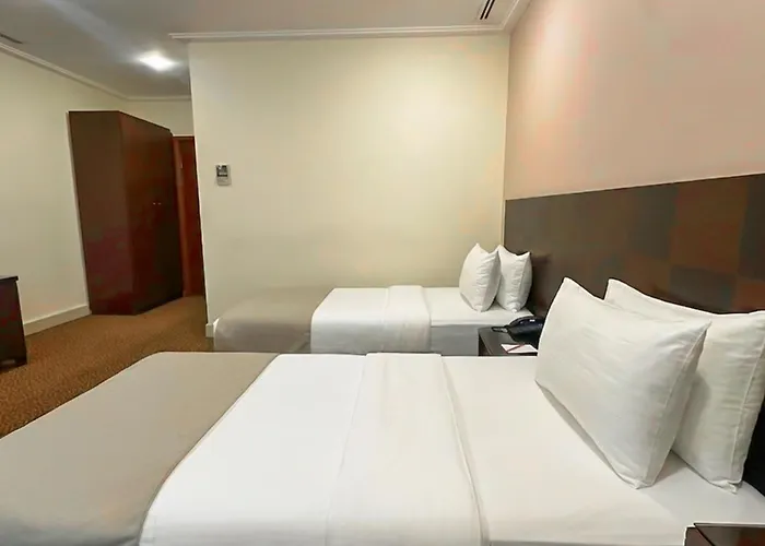 Ayass Hotel
