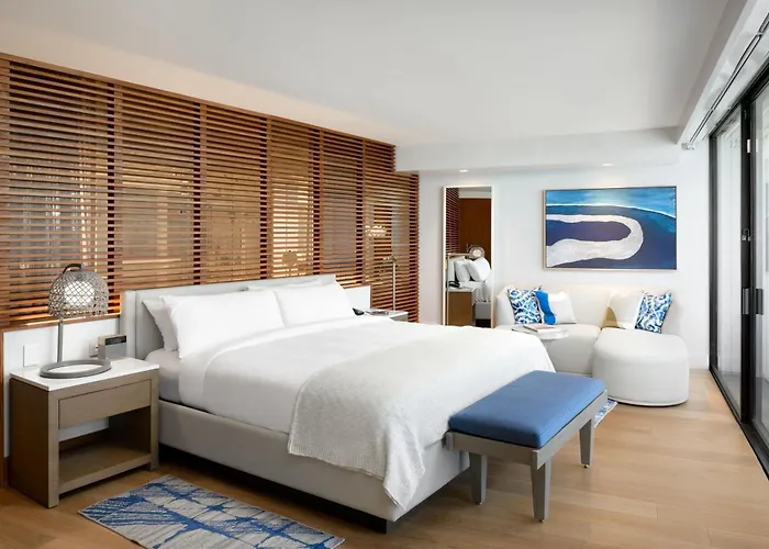 Waikiki Beach Marriott Resort & Spa