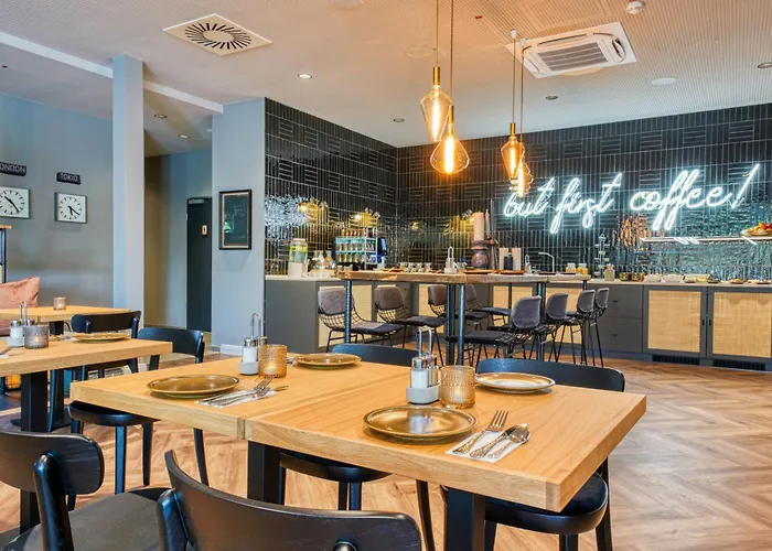 Vienna House Easy By Wyndham City