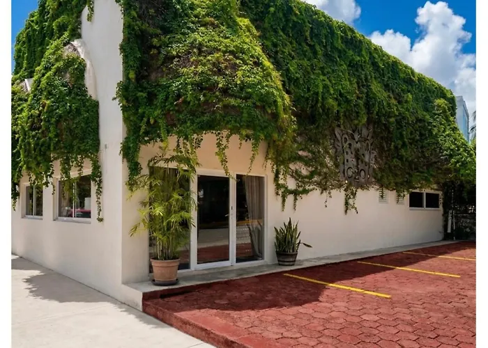  Pachamaya Holistic Wellness & Spa