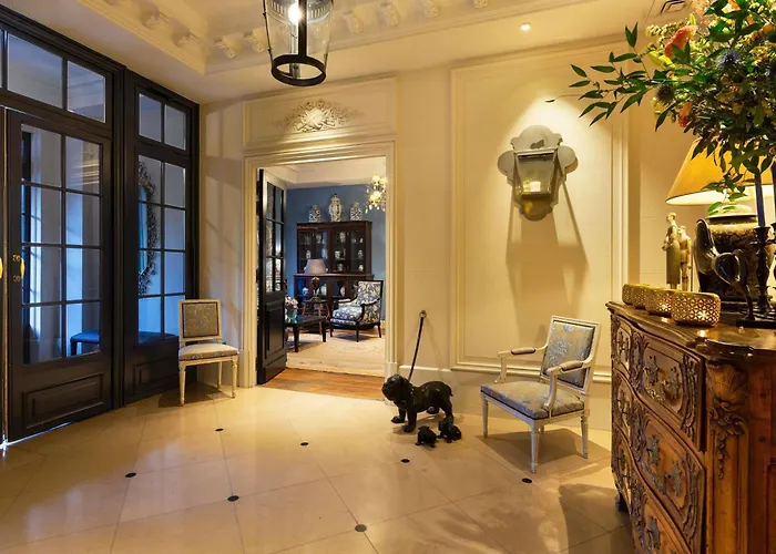 Pet Friendly hotel: Le Royal Hotel Lyon - Mgallery Collection