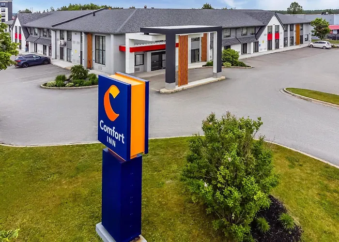 Family Hotel: Comfort Inn East