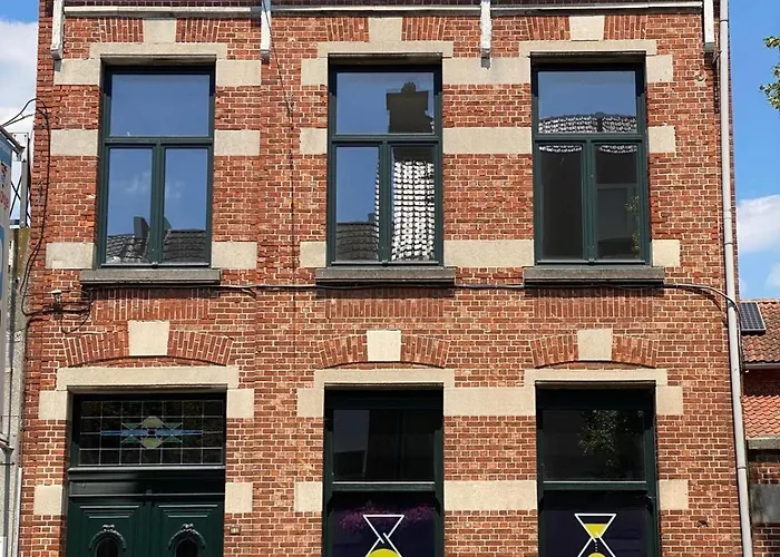De Buitenmuur Guest House