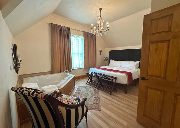 Sweetwater Branch Inn