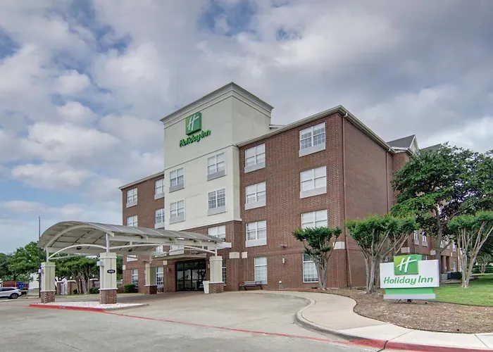 Holiday Inn And Suites Addison By Ihg