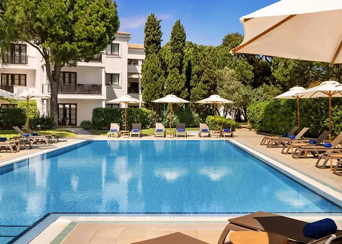 5 star hotel: Pine Cliffs Ocean Suites, A Luxury Collection Resort & Spa, Algarve