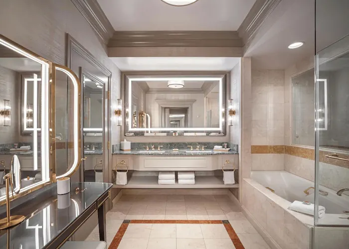 In Luxury hotels Venetian Resort Las Vegas By Suiteness