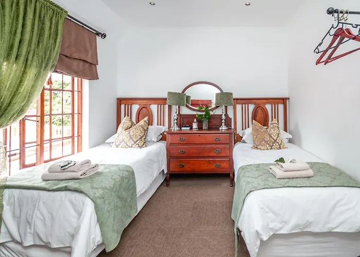5Th Avenue Gooseberry Guest House
