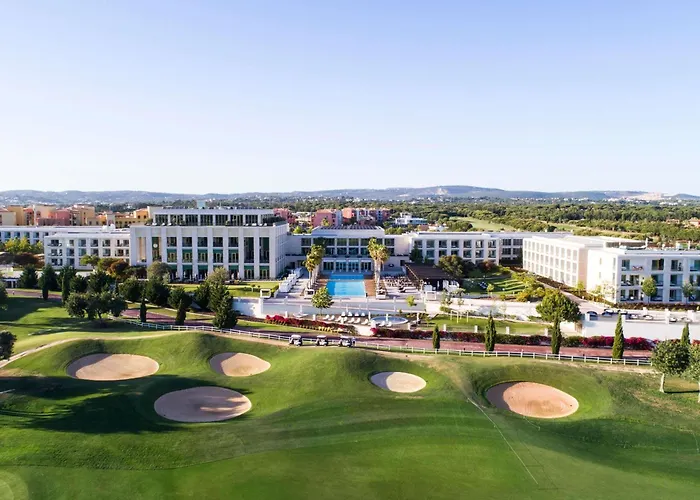 Ping Pong Hotel: Victoria Golf Resort And Spa Managed By Accor