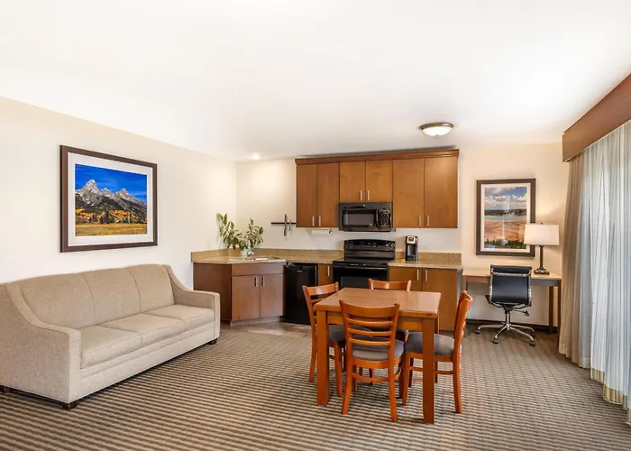 Romantic hotels Best Western Driftwood Inn