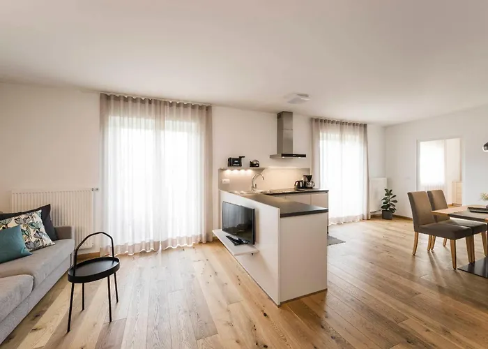 Weinberg Apartments With Brixen Suedtirol Card