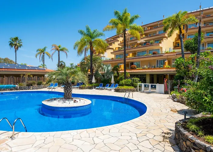 s Tigaiga Suites