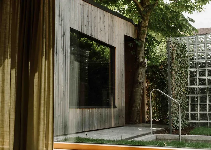 Arx Guesthouse