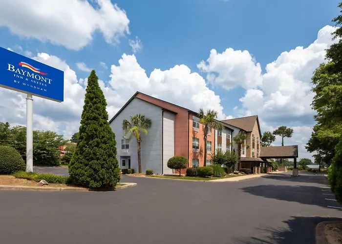 Baymont Inn & Suites By Wyndham Morrow - Atlanta I-75 South