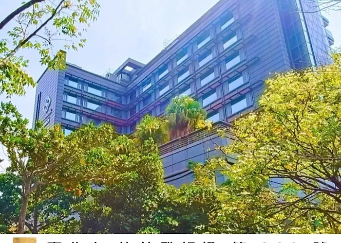 S Aura Hotel