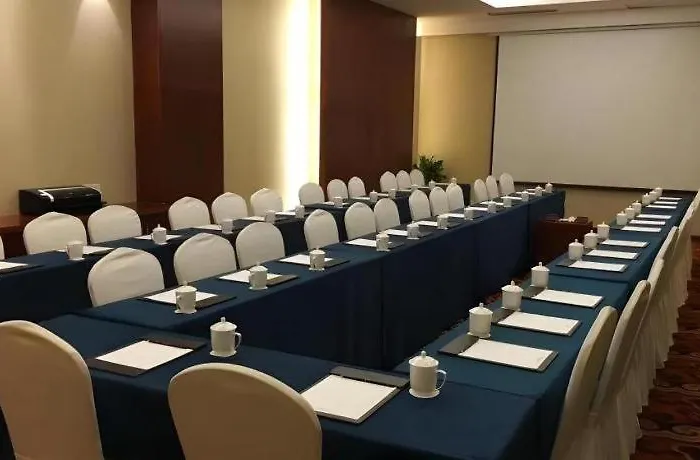 Qingdao Blue Horizon Hotel - Licang