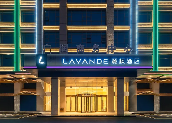 Lavande International Hotel Guangzhou Baiyun International Airport Branch - Free Shuttle Bus To Guangzhou Baiyun International Airport & Free Deliver Service To Canton Fair Complex During Canton Fair Period