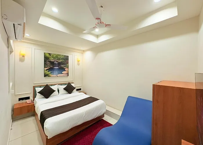 Hotel Deluxe Inn