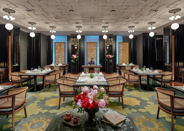 Dog friendly hotels Mandarin Oriental, Guangzhou