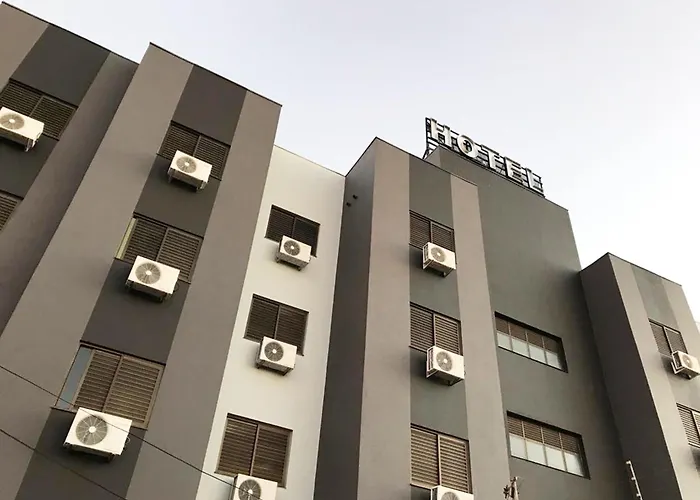 Master Gold Hotel Express