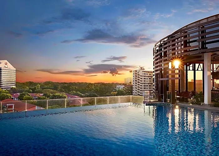 Momentus Hotel Alexandra