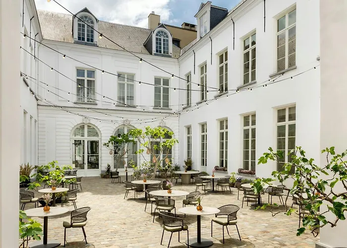 Sapphire House Antwerp, Autograph Collection By Marriott