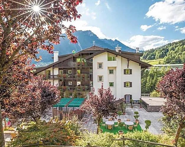Belvedere Dolomites Flower Hotel