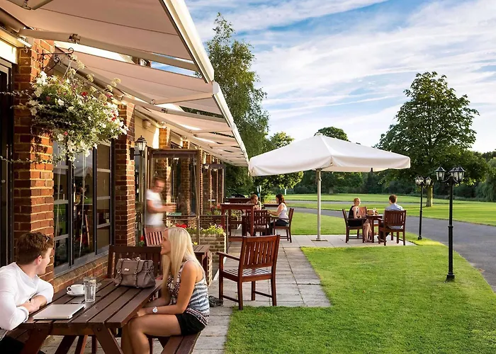 Boutique hotels Mercure Maidstone Great Danes