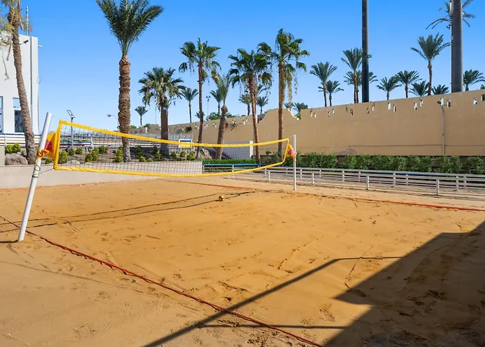 Сity center hotels Pickalbatros Golf Beach