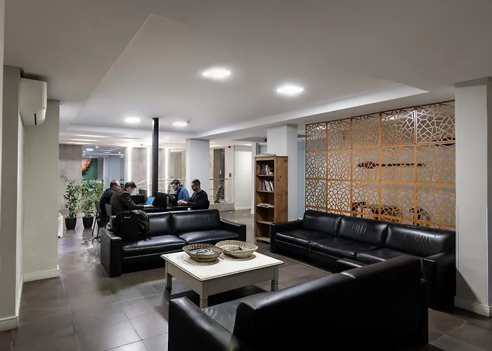 Miramar Hotel