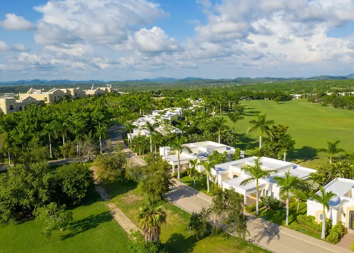 Pueblo Bonito Emerald Luxury Villas & Spa All Inclusive