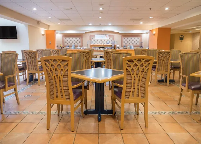 Holiday Inn Express - - Tecnologico By Ihg