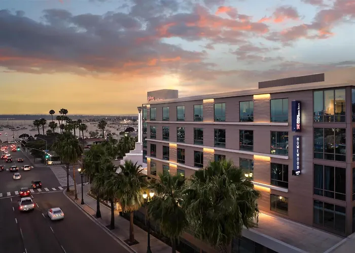 Homewood Suites By Hilton San Diego Downtown/Bayside