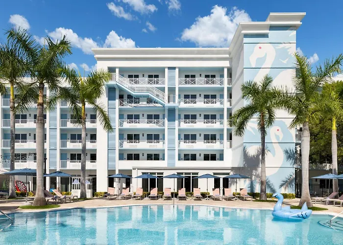 Blue Flamingo Resort