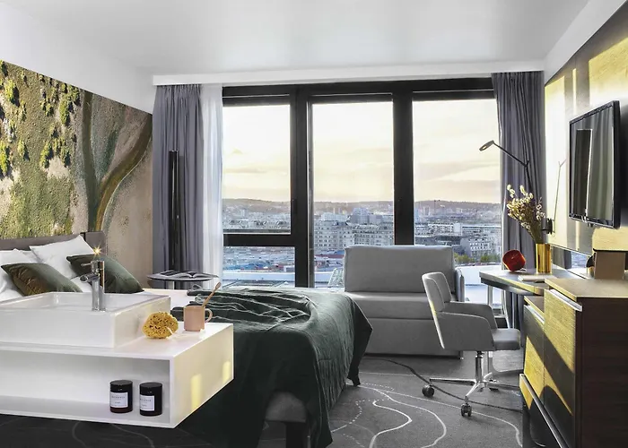  Novotel Paris Porte Versailles