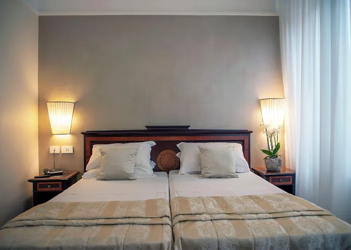 Cecil Hotel Rome
