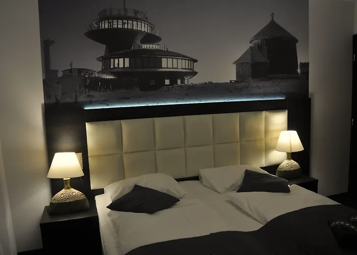 Familienhotels Villa Karpacz, Dieta Bezglutenowa Z Certyfikatem, Masaz, Studio Urody Alter Ego, Centrum 900 M